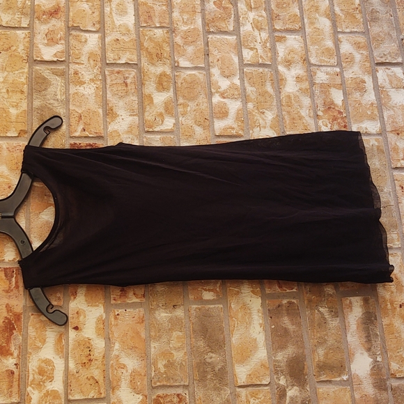 Fuzzi Sleeveless Top - Picture 6 of 6